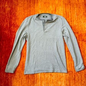 Alfani long-sleeve Henley in light grey